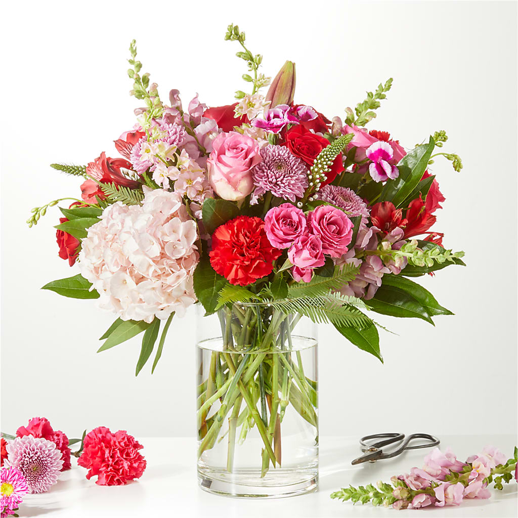 Swooning Over You - A Luxury Florist Original – Flowers By Vee, Tracy CA