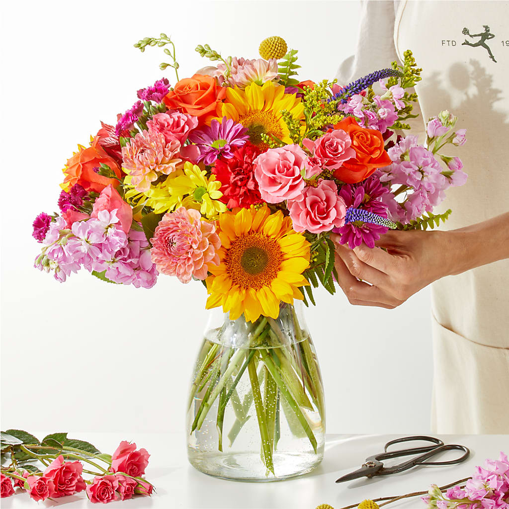 Cue the Confetti - A Florist Original – Flowers By Vee, Tracy CA