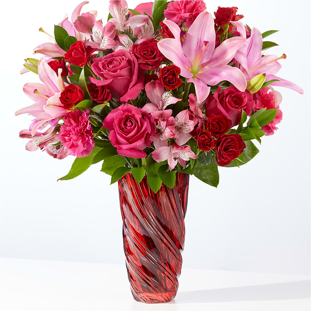 In Love Bouquet with Luxe Swirl Vase – Flowers By Vee, Tracy CA
