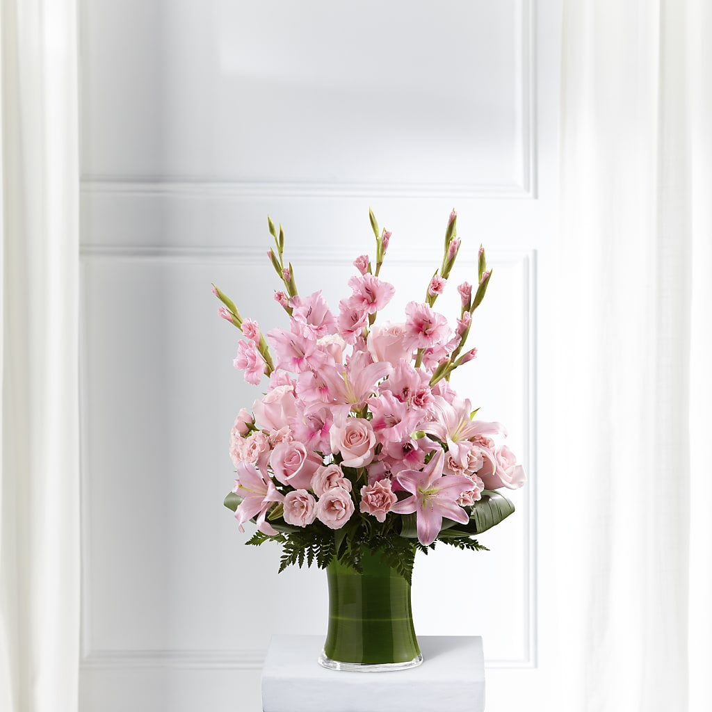 Lovely Tribute Bouquet – Flowers By Vee, Tracy CA