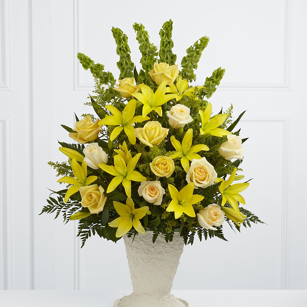 Golden Memories Arrangement – Flowers By Vee, Tracy CA