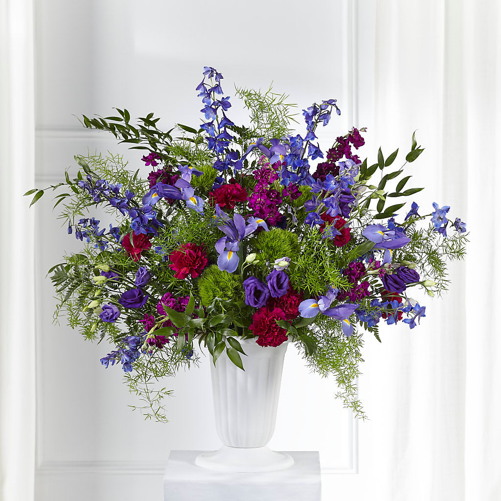Memorial of Life Arrangement – Flowers By Vee, Tracy CA