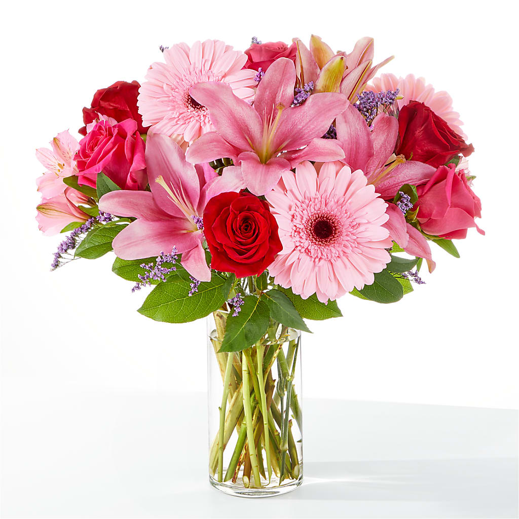 Lots of Love Bouquet – Flowers By Vee, Tracy CA