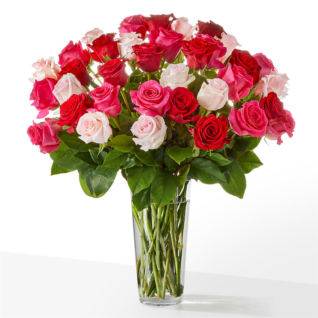 Charming Rose Bouquet – Flowers By Vee, Tracy CA