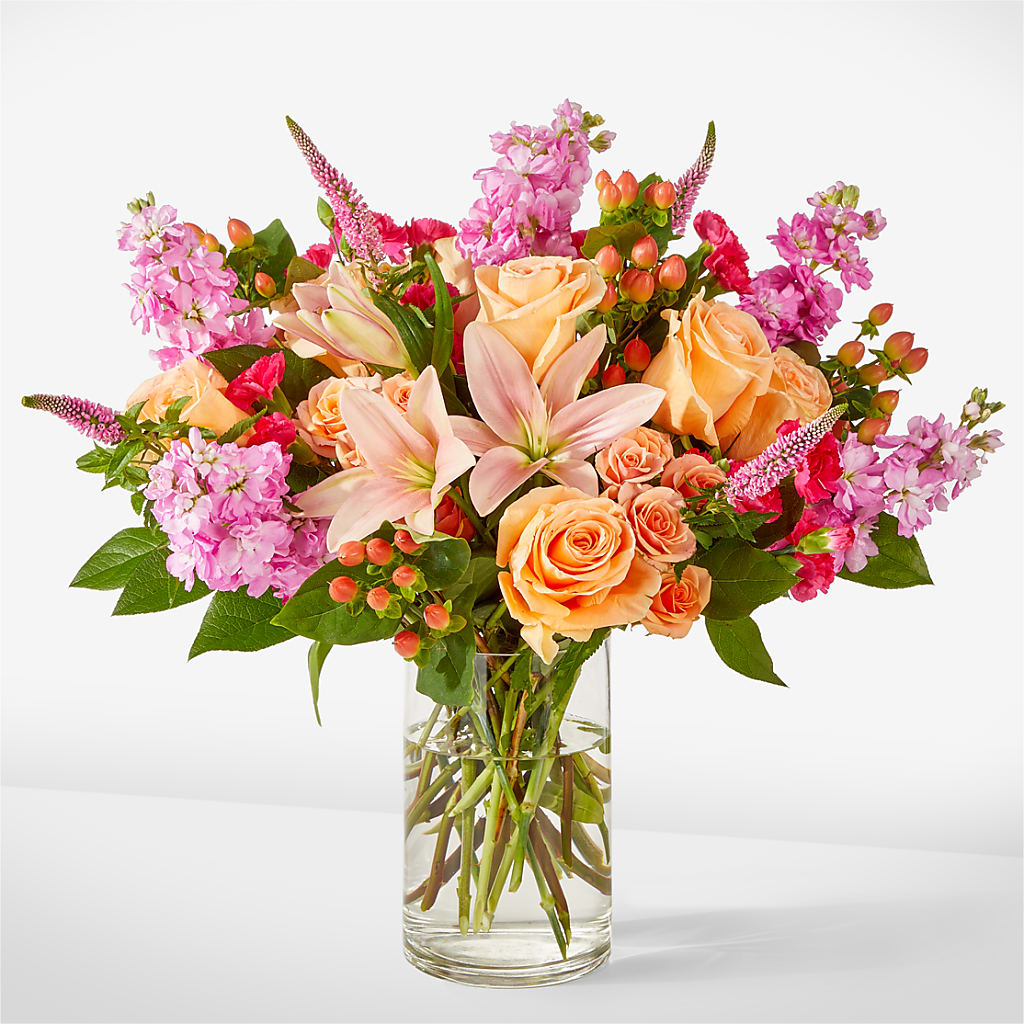 Bisous Bouquet – Flowers By Vee, Tracy CA