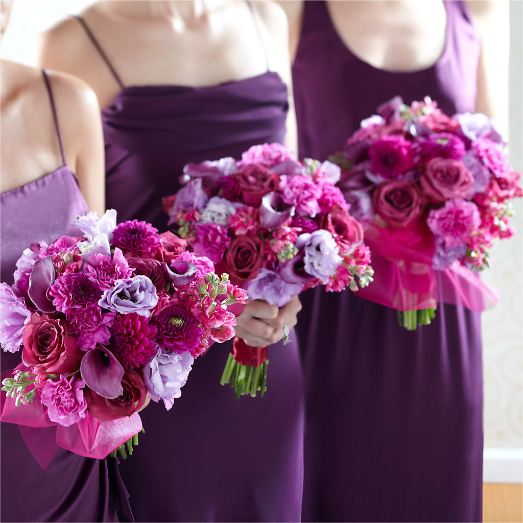 Bridesmaid's Garden Bouquet – Flowers By Vee, Tracy CA