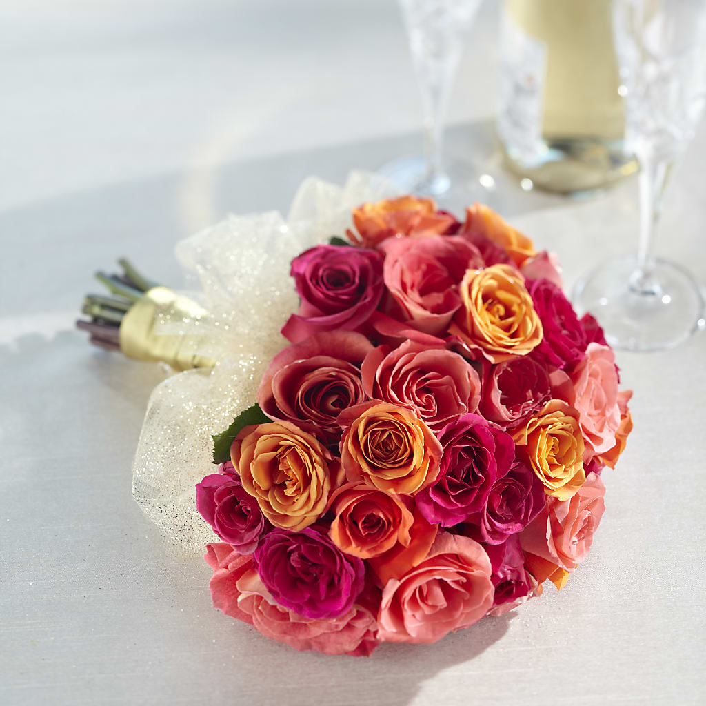 Sweet Roses Bouquet – Flowers By Vee, Tracy CA