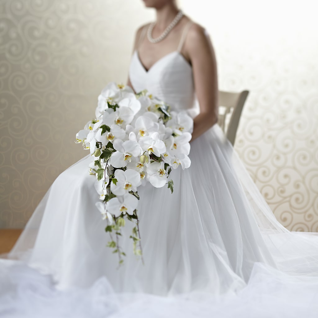 Classic White Bouquet – Flowers By Vee, Tracy CA