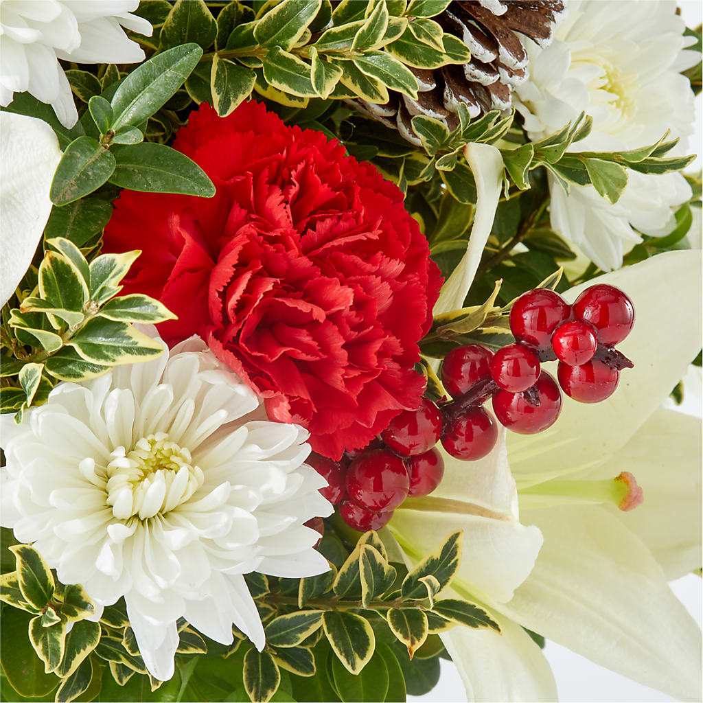 Festive Moments Tree –  Flowers By Vee, Tracy CA