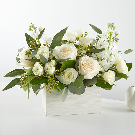 Fresh Linen Box Bouquet –  Flowers By Vee, Tracy CA