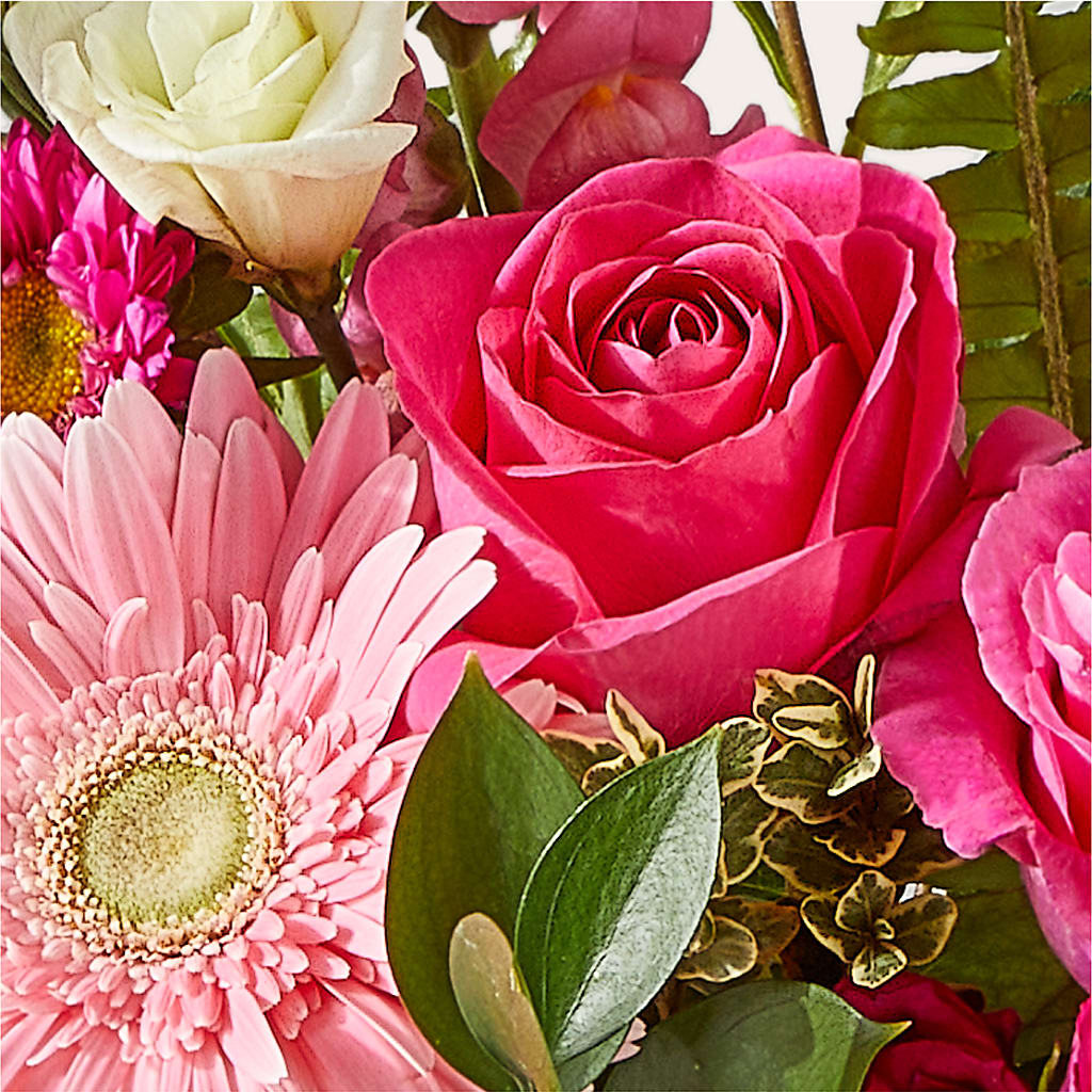 Too Cute Bouquet –  Flowers By Vee, Tracy CA