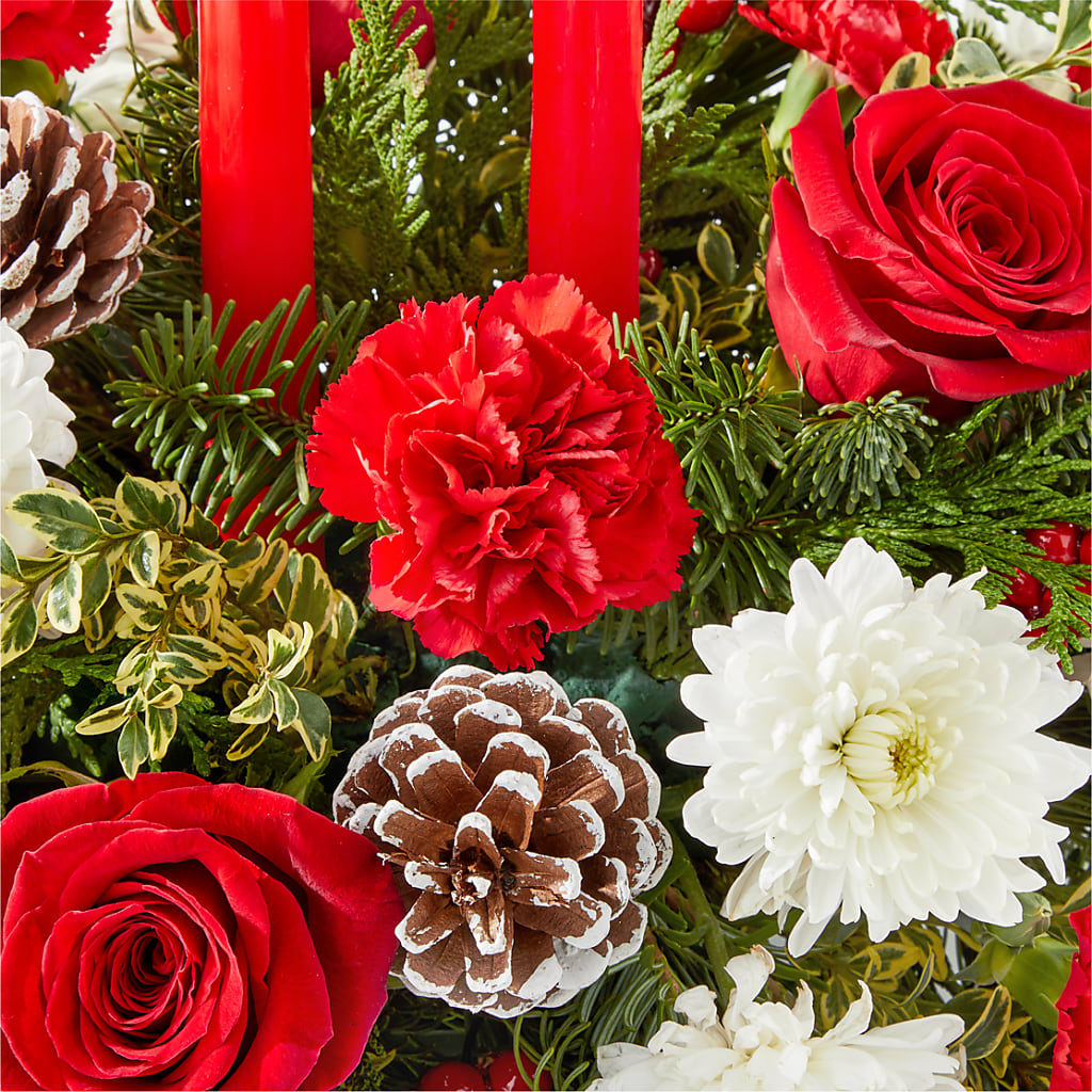 Holiday Soiree Centerpiece –  Flowers By Vee, Tracy CA