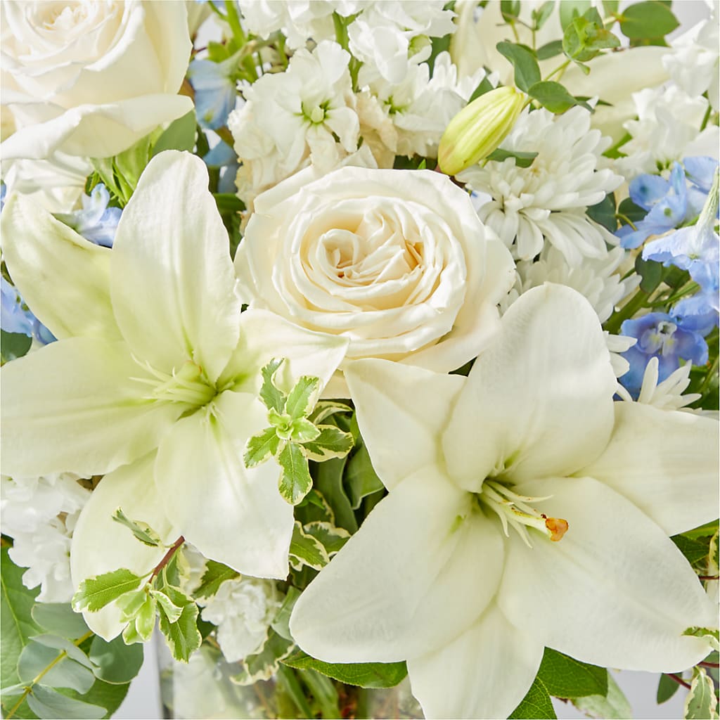 Peace of Mind Bouquet –  Flowers By Vee, Tracy CA