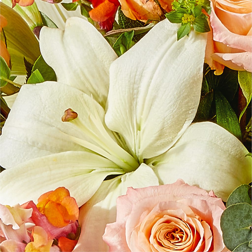 Grapefruit Splash Bouquet –  Flowers By Vee, Tracy CA