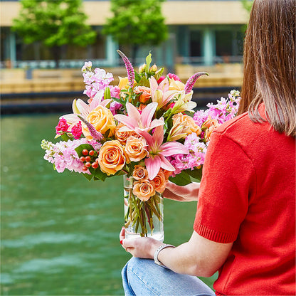 Bisous Bouquet –  Flowers By Vee, Tracy CA