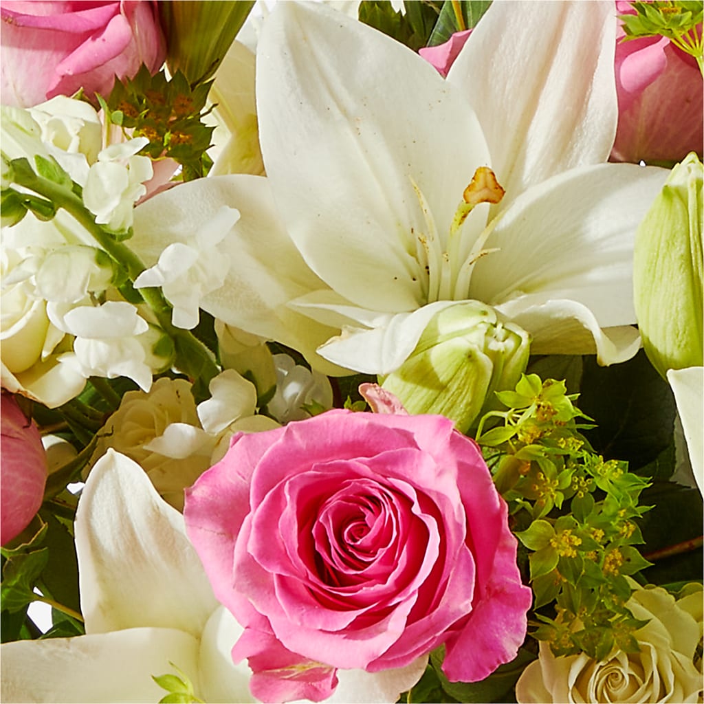 Fondly Bouquet –  Flowers By Vee, Tracy CA